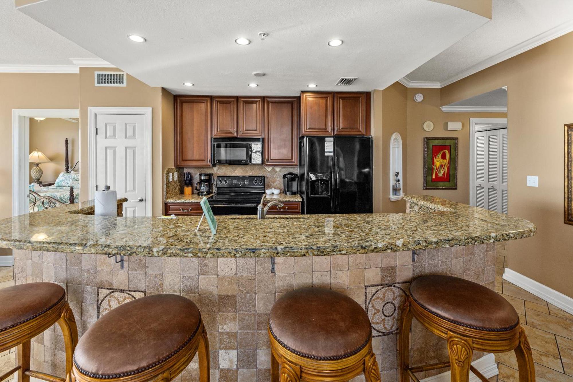 Gulf Front Master Bedroom! 2 Pools & Hot Tubs! Sleeps 8! Panama City Beach Kültér fotó