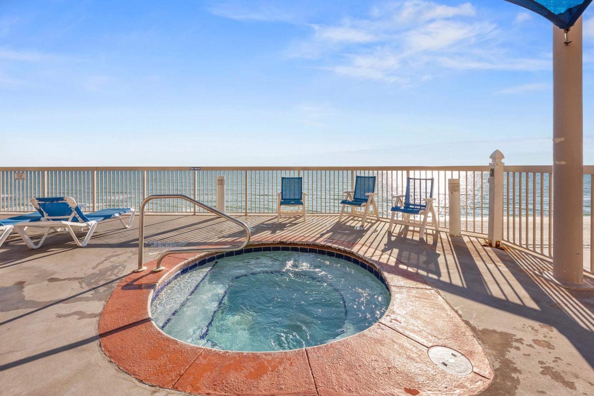 Gulf Front Master Bedroom! 2 Pools & Hot Tubs! Sleeps 8! Panama City Beach Kültér fotó